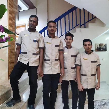 Al Aman Hotel Apartment El Buraymi Dış mekan fotoğraf