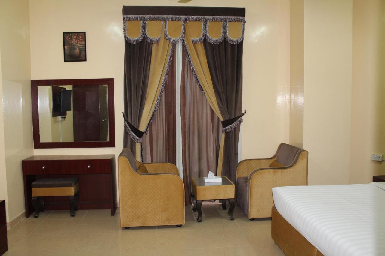 Al Aman Hotel Apartment El Buraymi Dış mekan fotoğraf